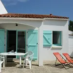 Maison Cosy à 900m De La Avec Jardin Clos Et Parking Privatif - Fr-1-22-182 * La Tranche-sur-Mer