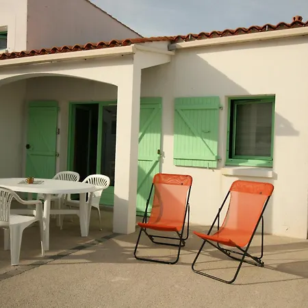 Maison Cosy à 900m De La Avec Jardin Clos Et Parking Privatif - Fr-1-22-182 Hébergement de vacances La Tranche-sur-Mer