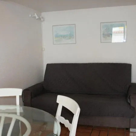 Maison Cosy A 900m De La Avec Jardin Clos Et Parking Privatif - Fr-1-22-182 Ferienhaus