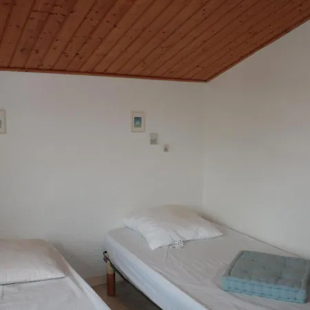 Maison Cosy A 900m De La Avec Jardin Clos Et Parking Privatif - Fr-1-22-182 Holiday home