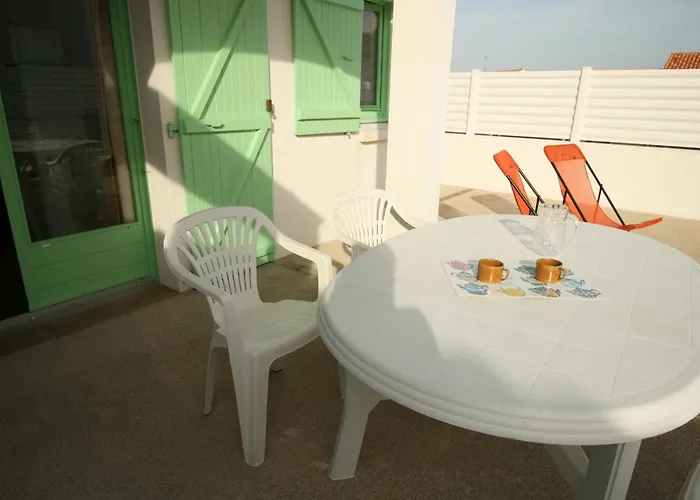 Сasa de vacaciones Maison Cosy A 900m De La Avec Jardin Clos Et Parking Privatif - Fr-1-22-182 *